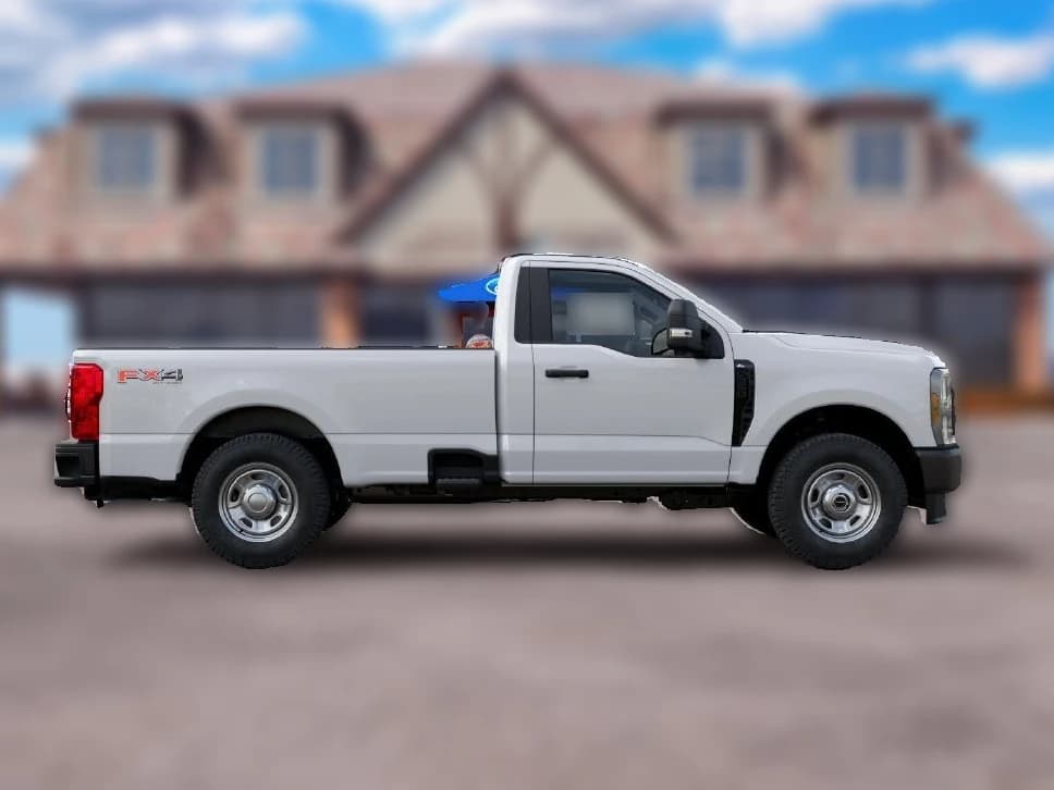 Ford Super Duty F-350 SRW XL 4WD Reg Cab 8' Box 2027 — side view