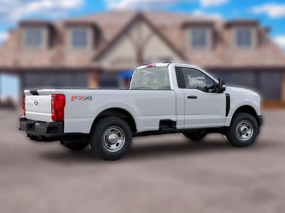Ford Super Duty F-350 SRW XL 4WD Reg Cab 8' Box 2027 — side view