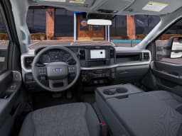 Ford Super Duty F-350 SRW XL 4WD Reg Cab 8' Box 2027 — side view