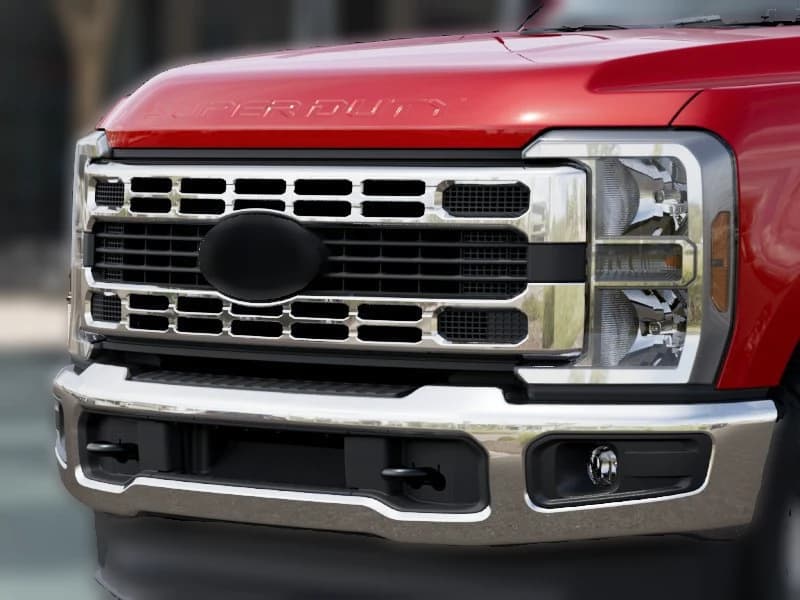Ford Super Duty F-350 SRW XLT 4WD Reg Cab 8' Box 2027 — side view