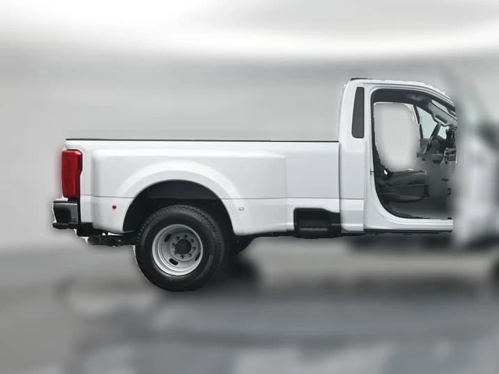 Ford Super Duty F-350 DRW XL 2WD Reg Cab 8' Box 2026 — side view