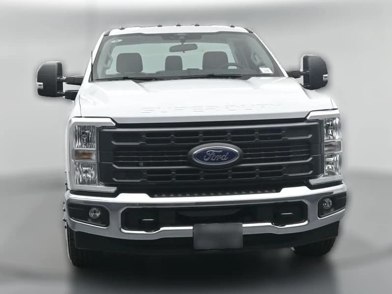 Ford Super Duty F-350 DRW XL 2WD Reg Cab 8' Box 2026 — side view