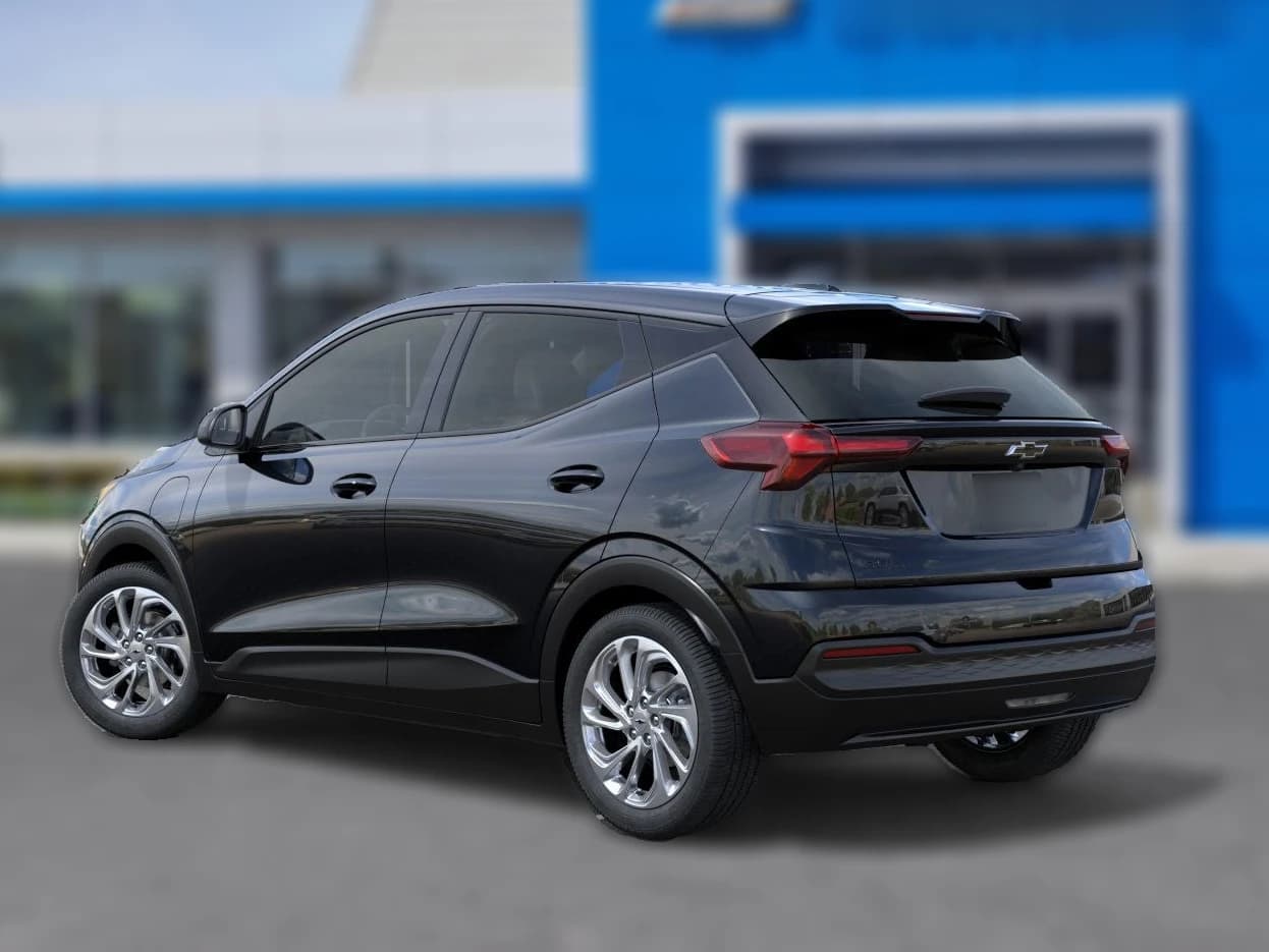 Chevrolet Bolt LT FWD 4dr 2027 — side view