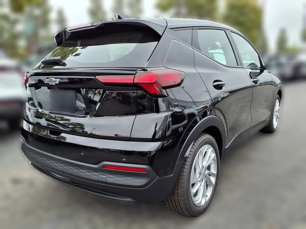 Chevrolet Bolt LT FWD 4dr 2027 — side view