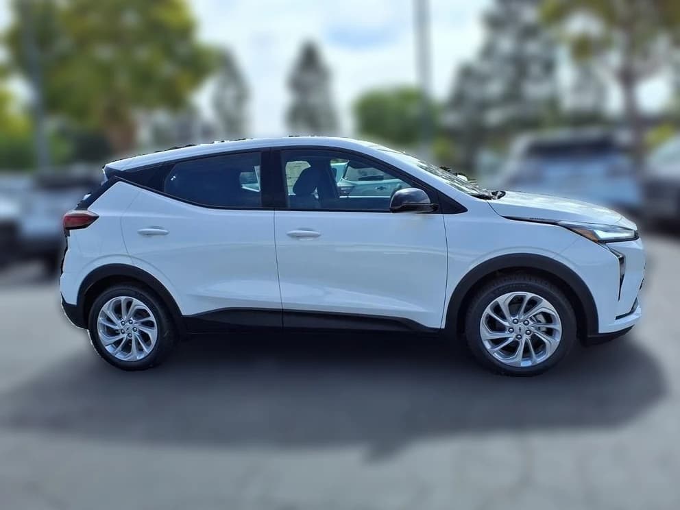 Chevrolet Bolt LT FWD 4dr 2027 — side view