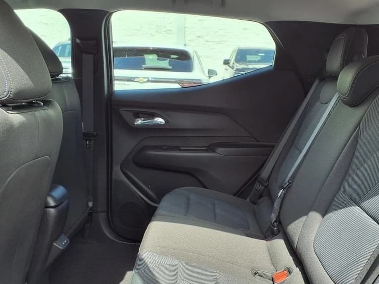 Chevrolet Bolt LT FWD 4dr 2027 — side view
