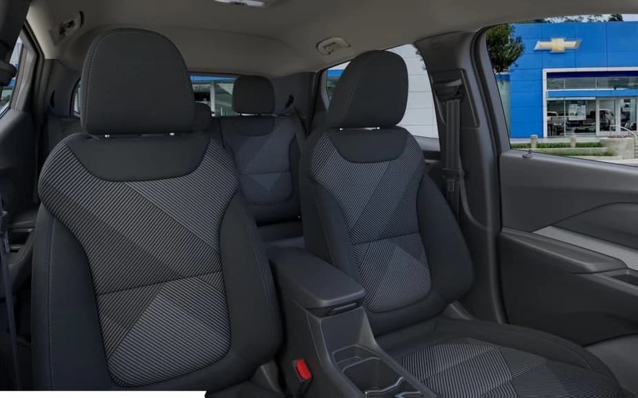 Chevrolet Bolt LT FWD 4dr 2027 — side view