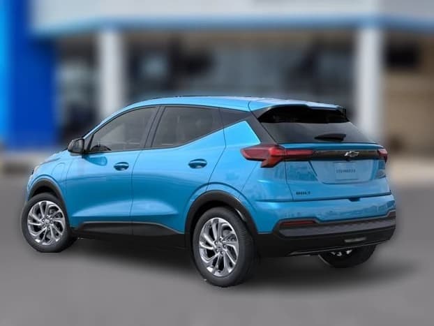 Chevrolet Bolt LT FWD 4dr 2027 — side view