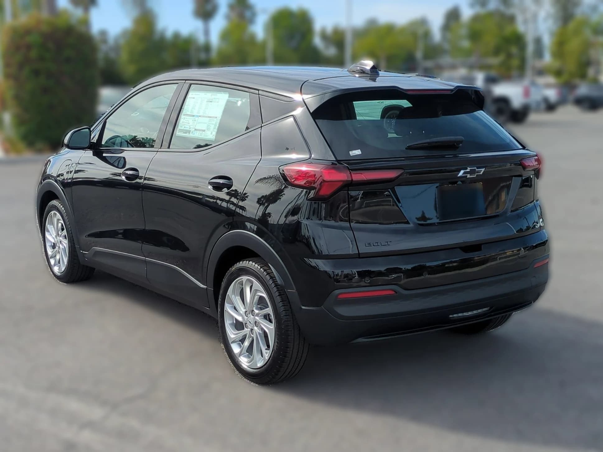 Chevrolet Bolt LT FWD 4dr 2027 — side view