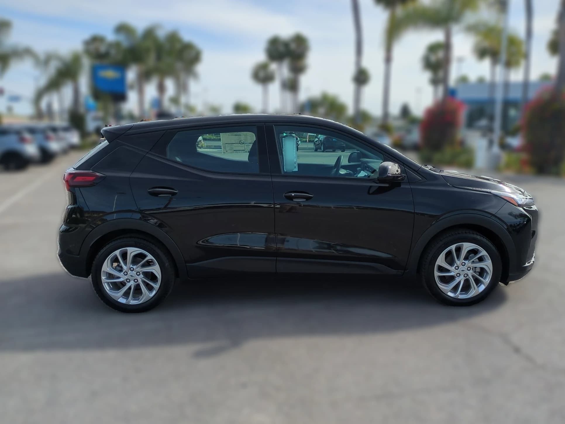 Chevrolet Bolt LT FWD 4dr 2027 — side view