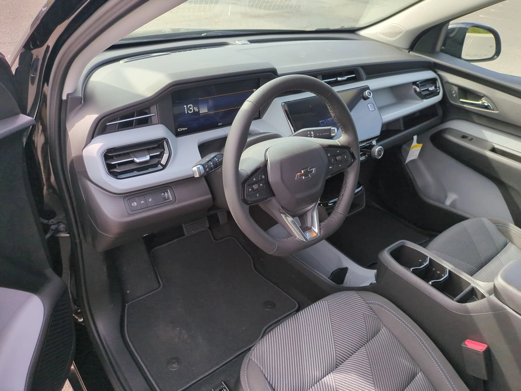 Chevrolet Bolt LT FWD 4dr 2027 — side view