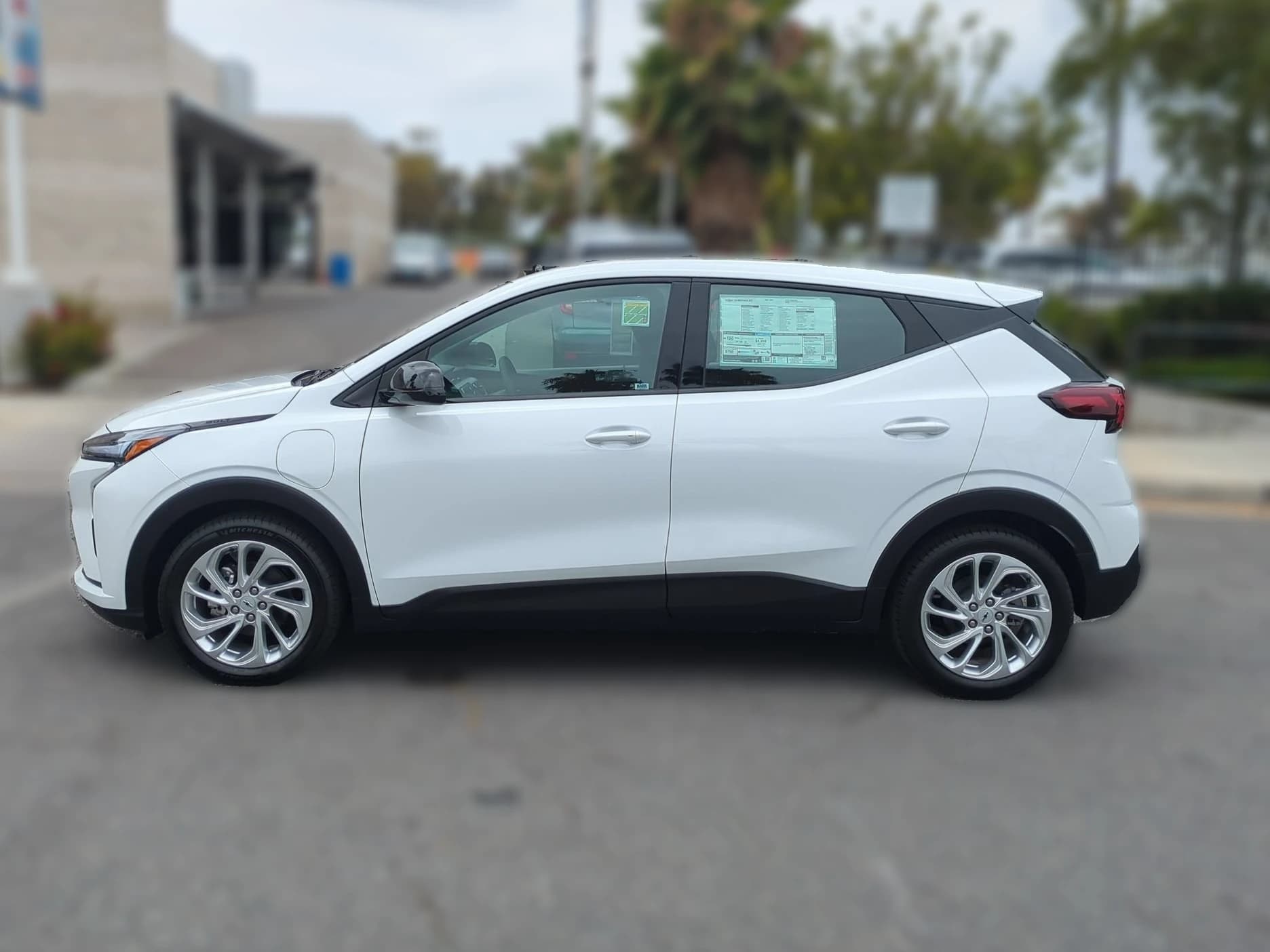 Chevrolet Bolt LT FWD 4dr 2027 — side view
