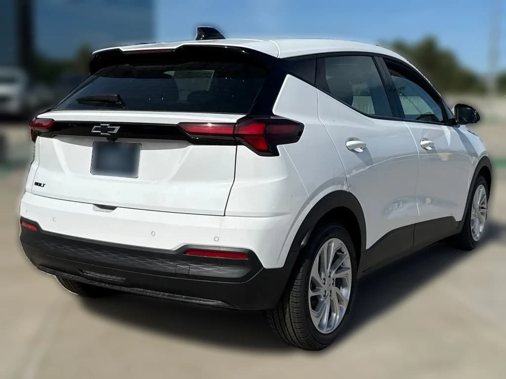 Chevrolet Bolt LT FWD 4dr 2027 — side view