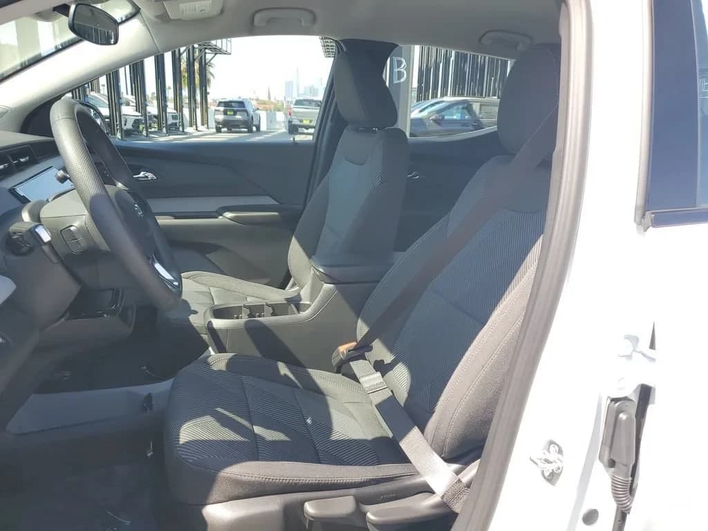 Chevrolet Bolt LT FWD 4dr 2027 — side view