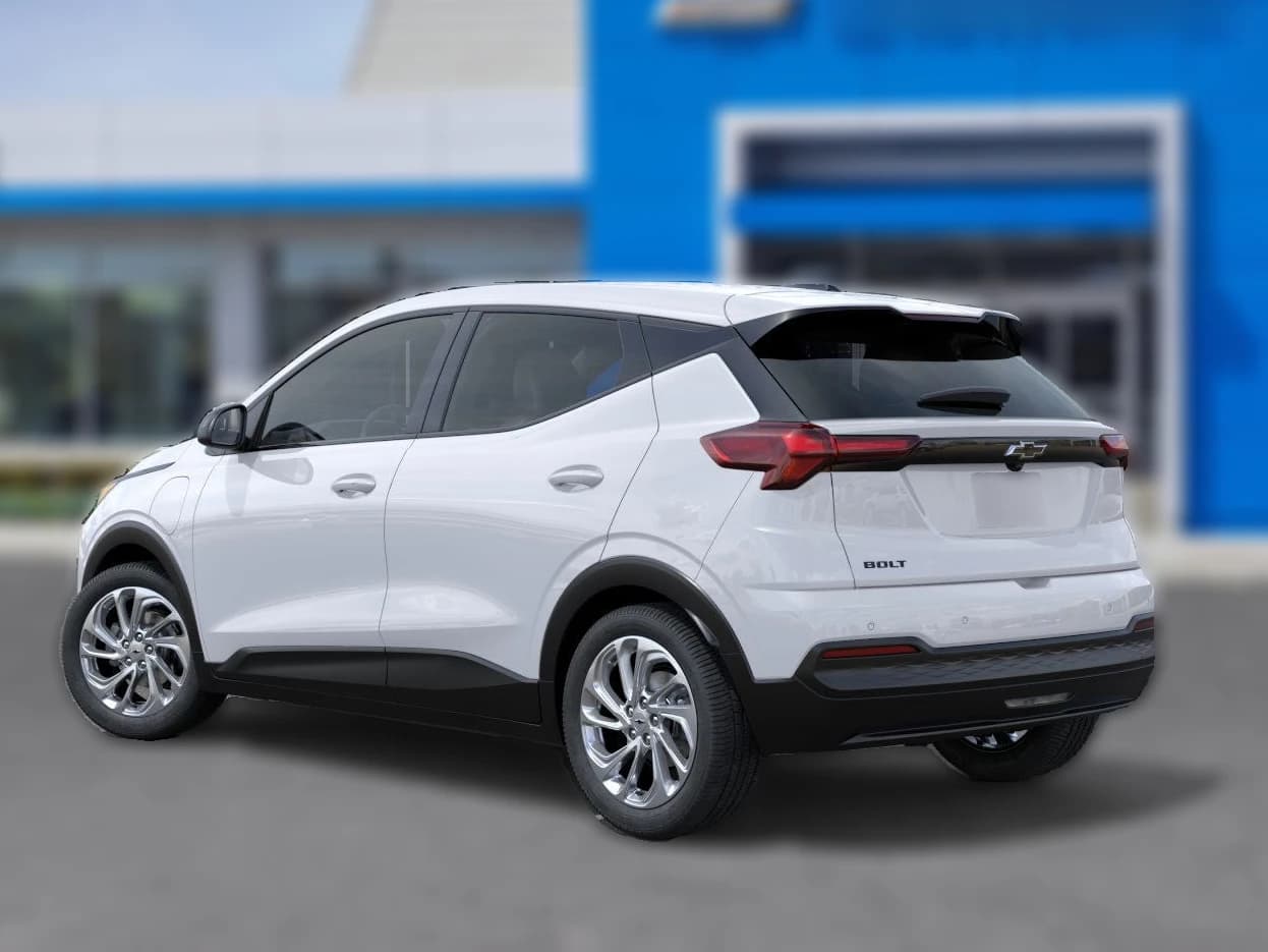 Chevrolet Bolt LT FWD 4dr 2027 — side view