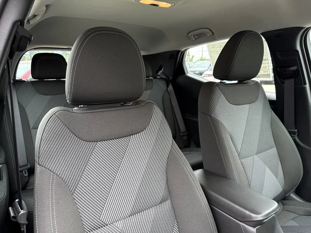 Chevrolet Bolt LT FWD 4dr 2027 — side view