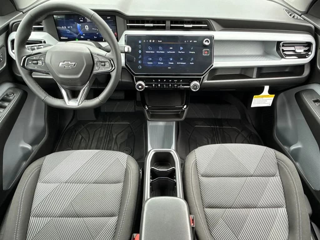 Chevrolet Bolt LT FWD 4dr 2027 — side view