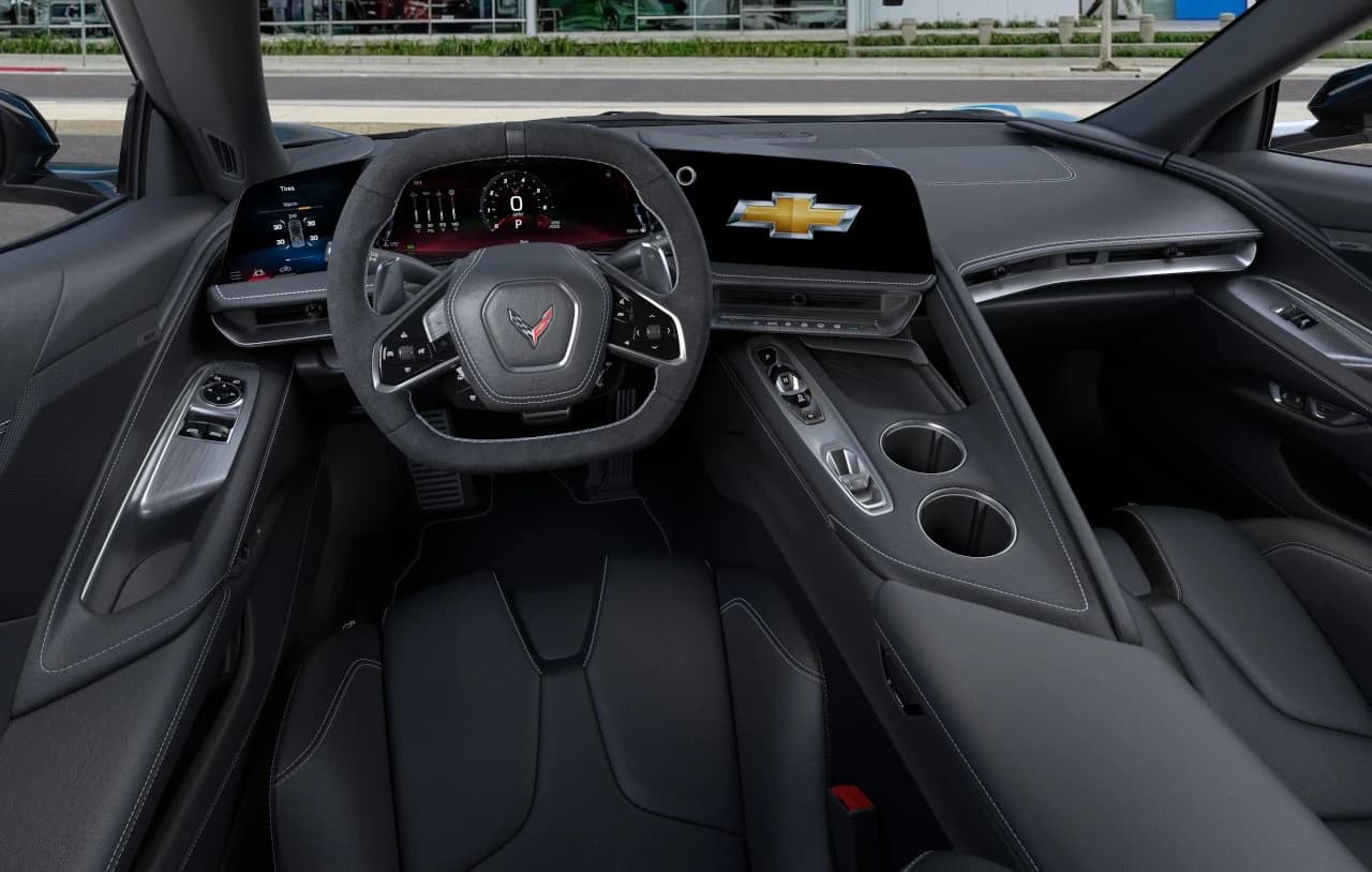 Chevrolet Corvette 1LT 2dr Stingray Cpe 2026 — side view