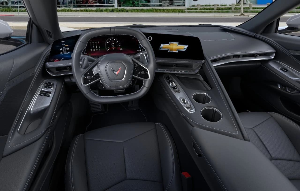 Chevrolet Corvette 1LT 2dr Stingray Cpe 2027 — side view