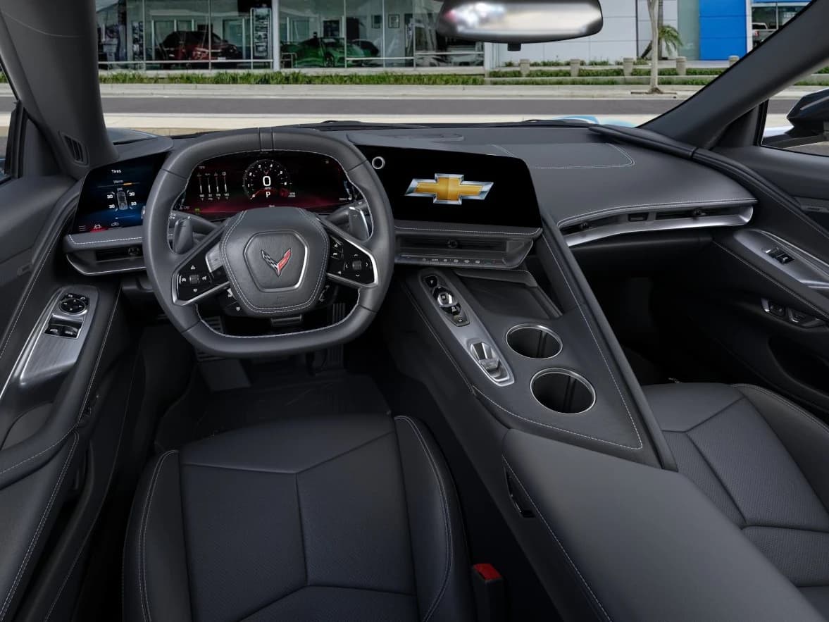 Chevrolet Corvette 1LT 2dr Stingray Cpe 2027 — side view