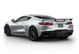 Chevrolet Corvette 1LT 2dr Stingray Cpe 2027 — side view