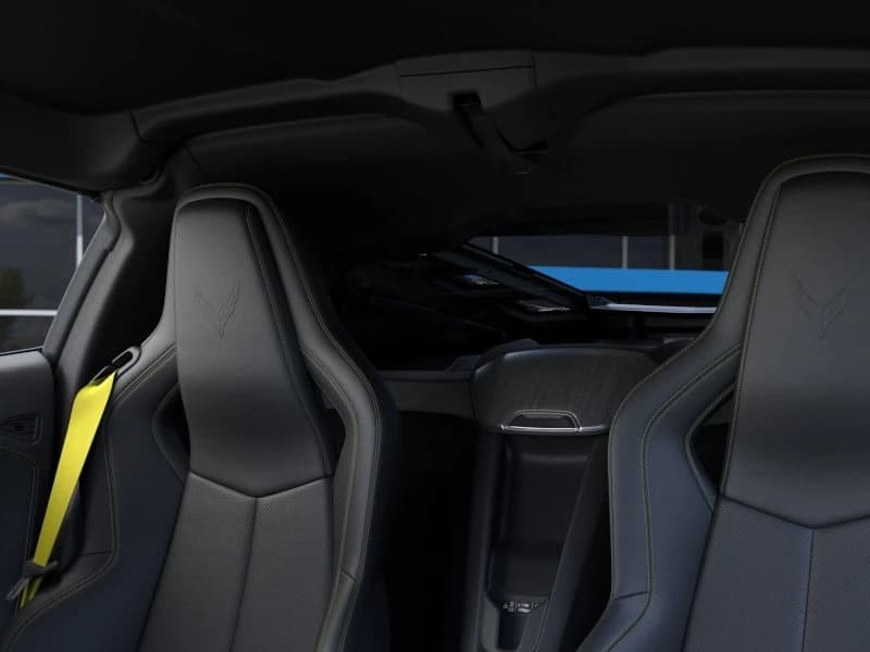 Chevrolet Corvette 2LT 2dr Stingray Cpe 2026 — side view