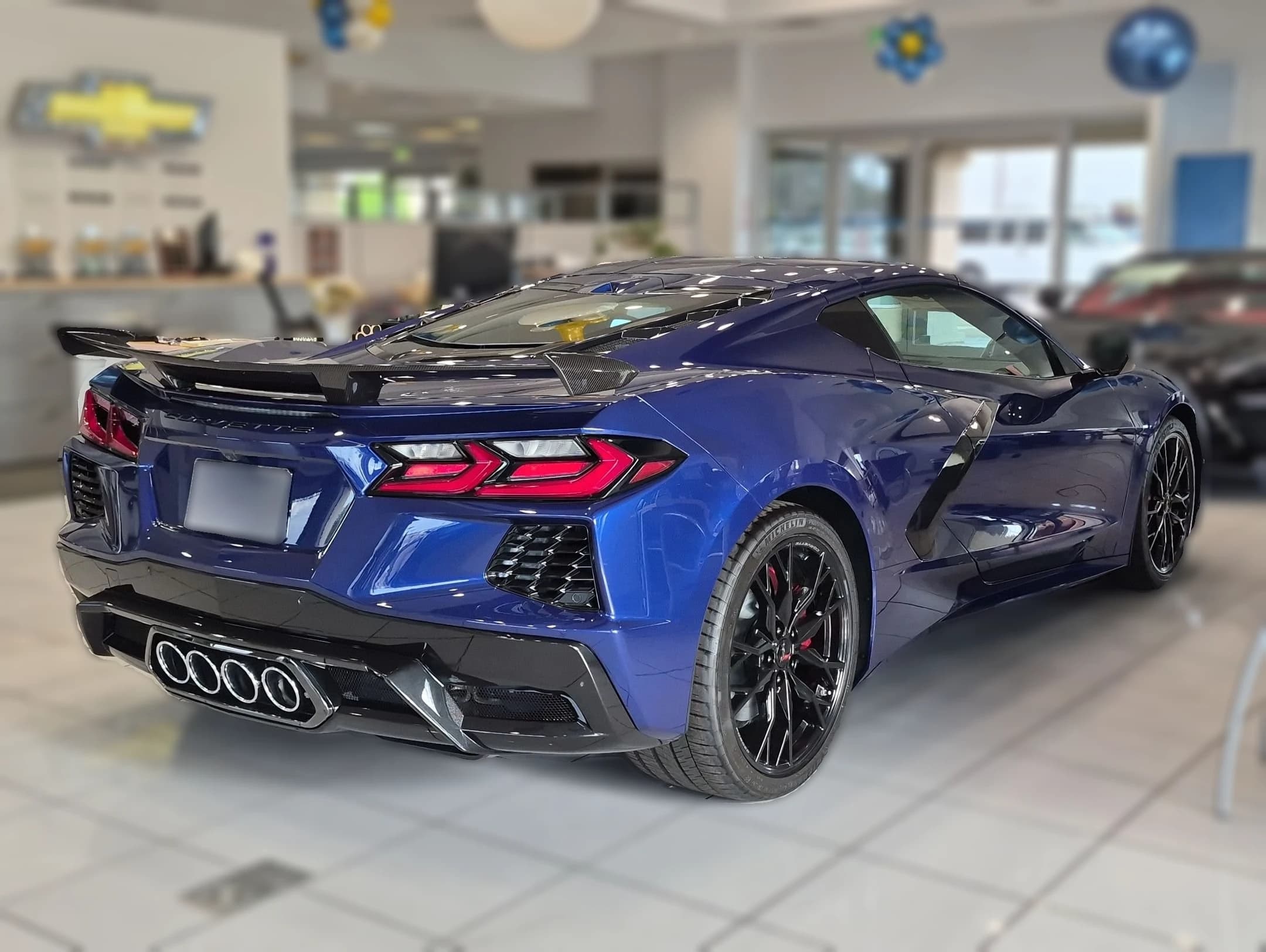 Chevrolet Corvette 2LT 2dr Stingray Cpe 2027 — side view