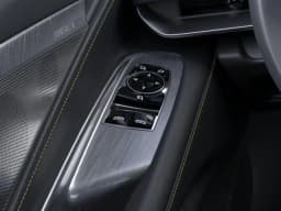 Chevrolet Corvette 2LT 2dr Stingray Cpe 2027 — side view