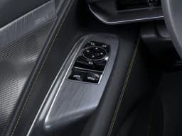 Chevrolet Corvette 2LT 2dr Stingray Cpe 2027 — side view