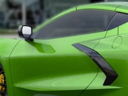 Chevrolet Corvette 2LT 2dr Stingray Cpe 2027 — side view