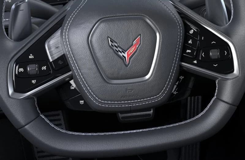 Chevrolet Corvette 2LT 2dr Stingray Cpe 2027 — side view