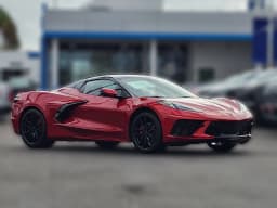 Chevrolet Corvette 2LT 2dr Stingray Conv 2027 — side view