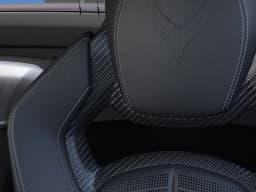 Chevrolet Corvette 2LT 2dr Stingray Conv 2027 — side view