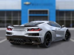 Chevrolet Corvette 2LZ 2dr Z06 Cpe 2026 — side view