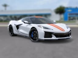 Chevrolet Corvette 3LZ 2dr Z06 Conv 2026 — side view