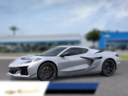 Chevrolet Corvette 3LZ 2dr ZR1 Cpe 2027 — side view