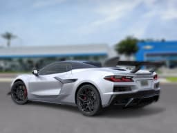 Chevrolet Corvette 3LZ 2dr ZR1 Conv 2027 — side view