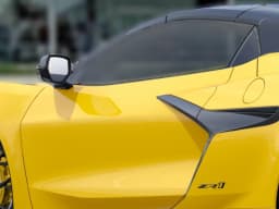 Chevrolet Corvette 3LZ 2dr ZR1 Conv 2027 — side view