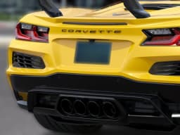 Chevrolet Corvette 3LZ 2dr ZR1 Conv 2027 — side view