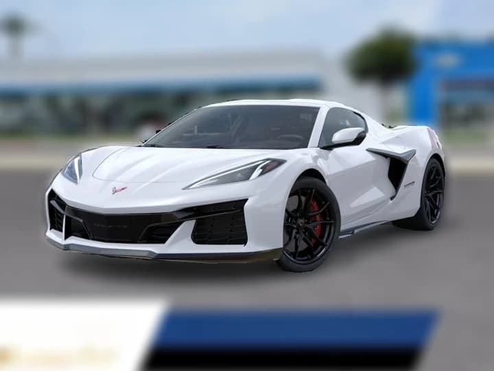 Chevrolet Corvette 1LT 2dr Grand Sport Cpe 2027 — side view
