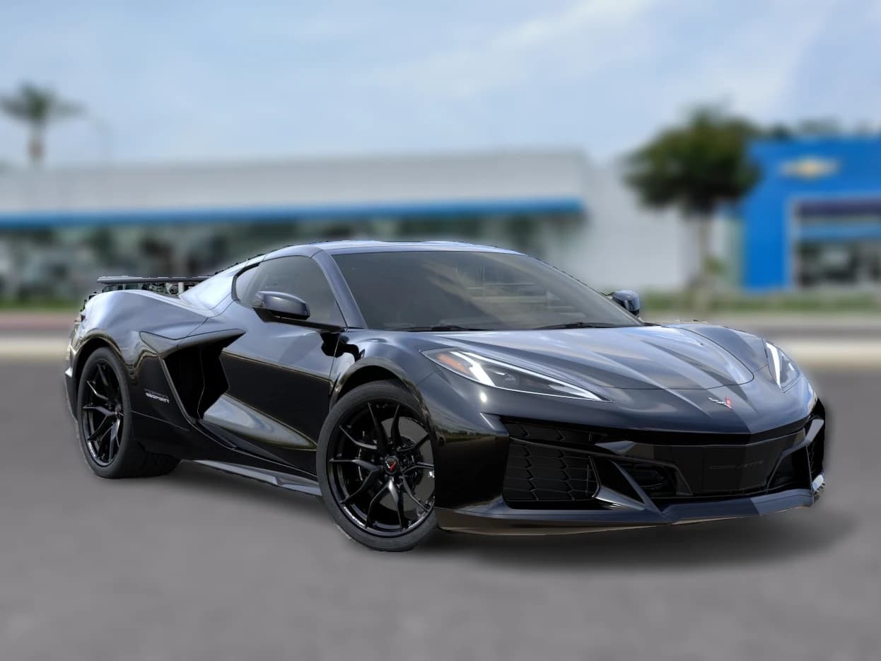 Chevrolet Corvette 1LT 2dr Grand Sport Cpe 2027 — side view