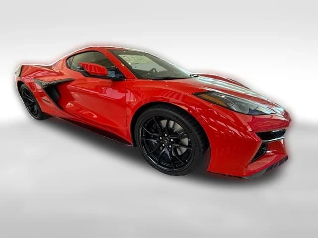 Chevrolet Corvette 2LT 2dr Grand Sport Cpe 2027 — side view