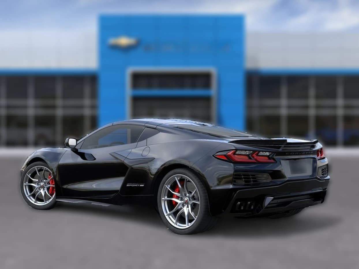 Chevrolet Corvette 3LT 2dr Grand Sport Cpe 2027 — side view