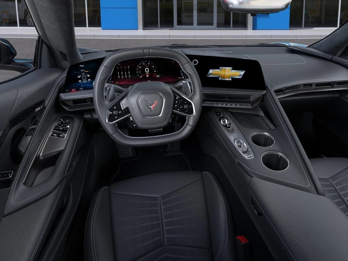 Chevrolet Corvette 3LT 2dr Grand Sport Cpe 2027 — side view