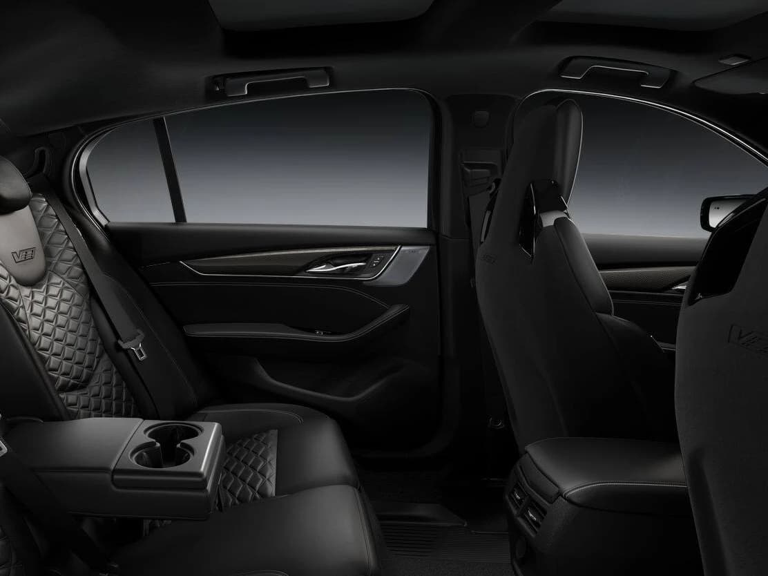 Cadillac CT5-V Blackwing 4dr Sdn 2026 — side view
