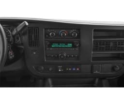 Chevrolet Express Passenger LT RWD 3500 155" 2026 — side view