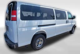 Chevrolet Express Passenger LT RWD 3500 155" 2026 — side view