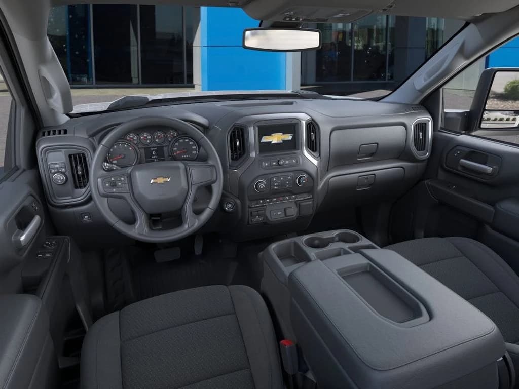 Chevrolet Silverado 2500HD Work Truck 2WD Reg Cab 142" 2026 — side view