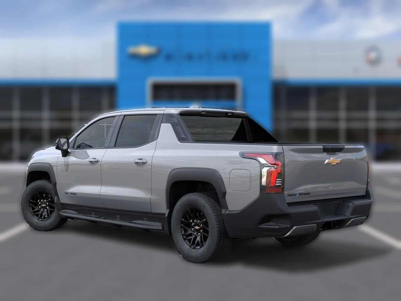 Chevrolet Silverado EV Standard Range LT e4WD Crew Cab 2026 — side view