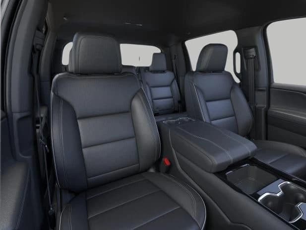 Chevrolet Silverado EV Standard Range LT e4WD Crew Cab 2026 — side view